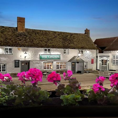 The Crown Inn Gayton  Екстериор снимка