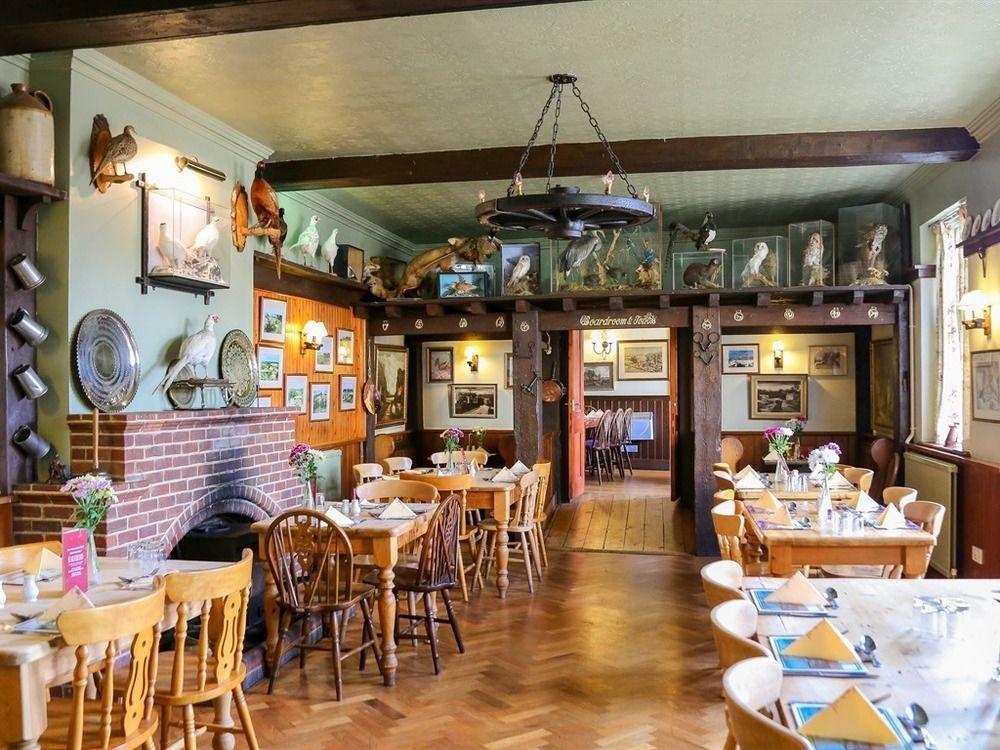 The Crown Inn Gayton  Екстериор снимка