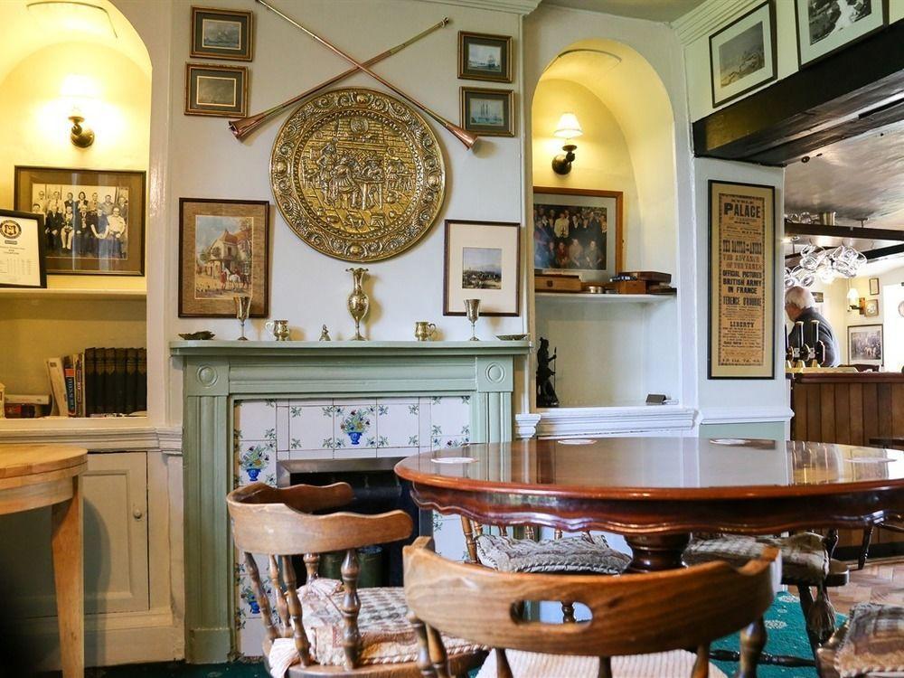 The Crown Inn Gayton  Екстериор снимка
