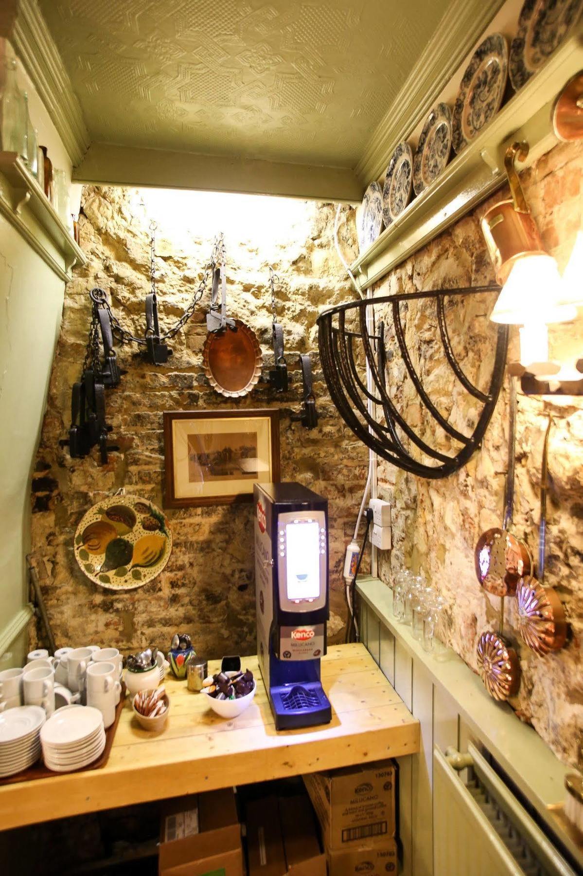The Crown Inn Gayton  Екстериор снимка